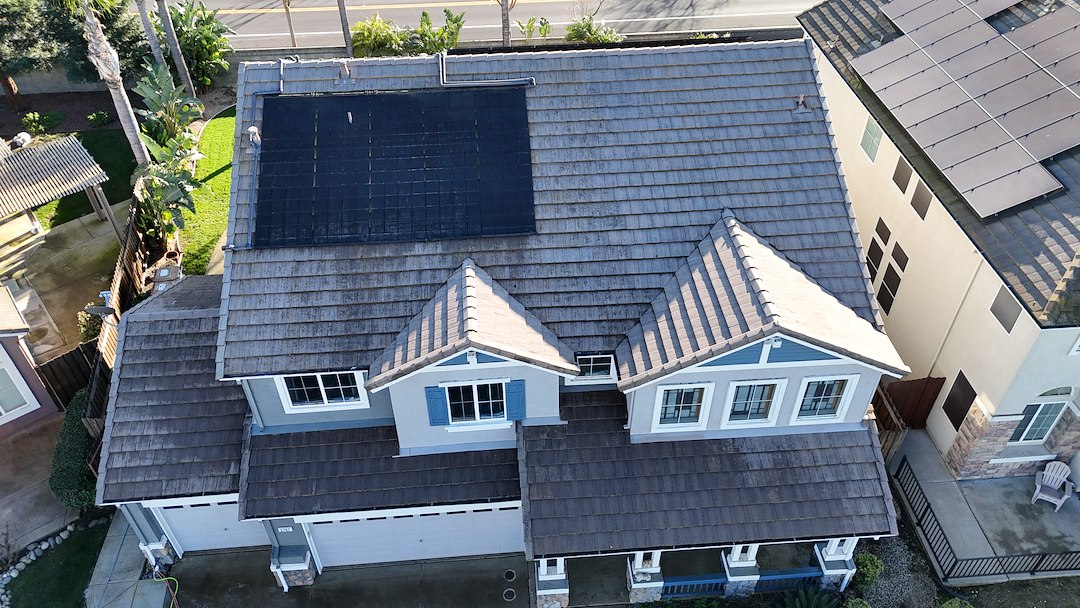 Top Quality Roof Cleaning in West Sacramento C.A Thumbnail