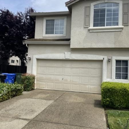 The Benefits of Professional Driveway and Concrete Cleaning Before Summer Thumbnail